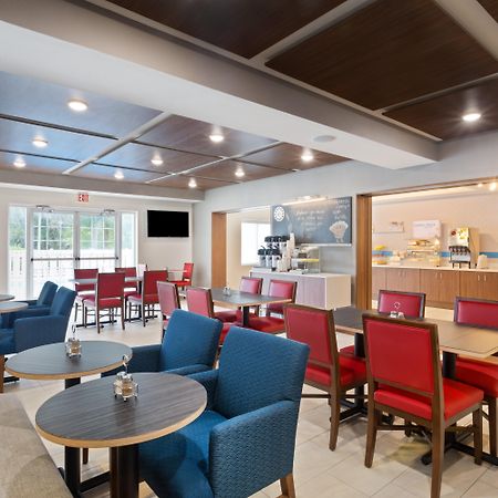 Holiday Inn Express & Suites Tavares By Ihg Exteriér fotografie