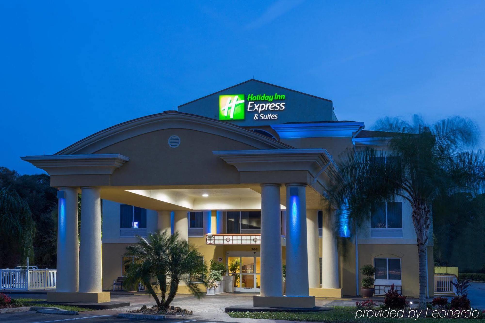 Holiday Inn Express & Suites Tavares By Ihg Exteriér fotografie
